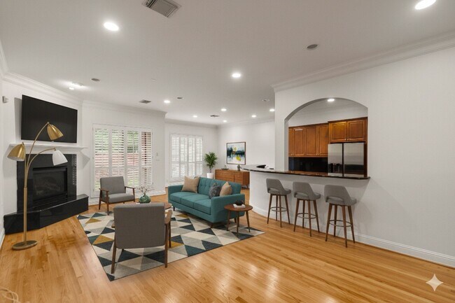 Building Photo - 5351 McCulloch Cir