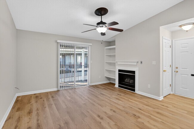 Building Photo - 534 Granville Ct