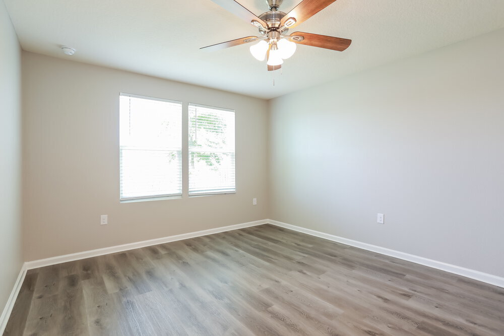 Building Photo - 2096 Pebble Point Dr