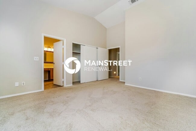 Building Photo - 5055 W Nighthawk Way