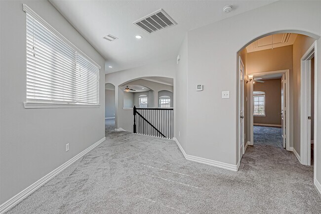 Building Photo - 30806 Academy Trace Dr