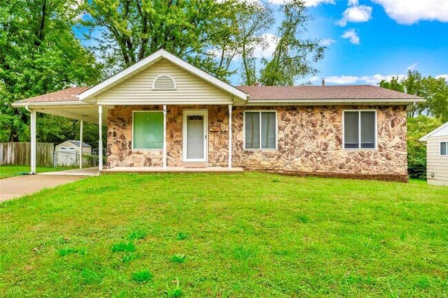 Primary Photo - Fantastic 3bd/2ba home! Let yourself in!