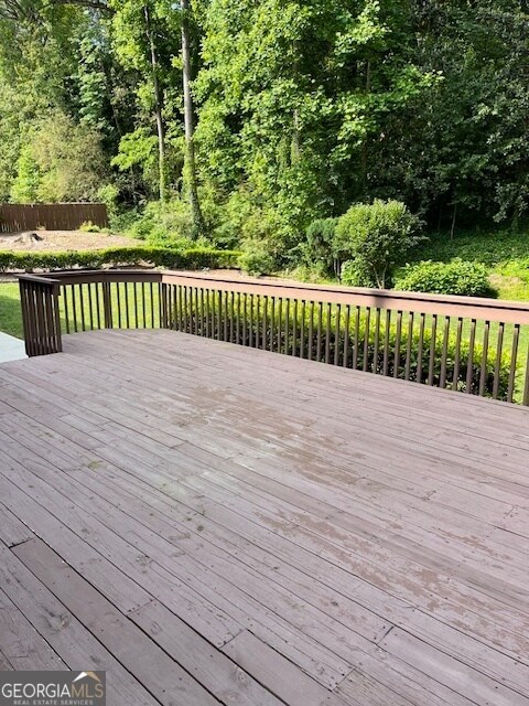 Building Photo - 871 Cedar Trce SW