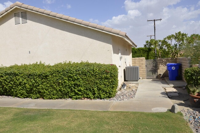 Building Photo - 42111 Sandy Bay Rd