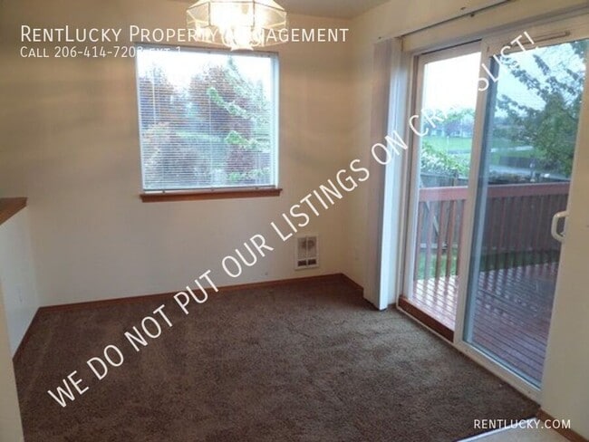 Building Photo - 1512 S Puget Dr