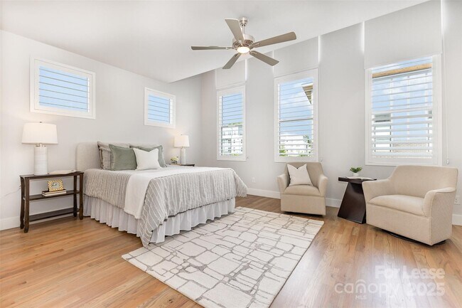 Building Photo - 2523 Irwin Strm Rd