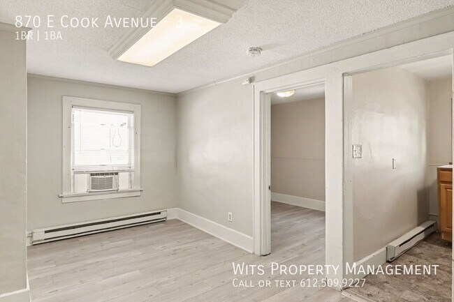 Building Photo - 870 Cook Ave E