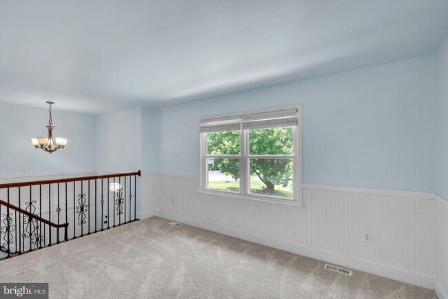 Building Photo - 311 Oakridge Dr