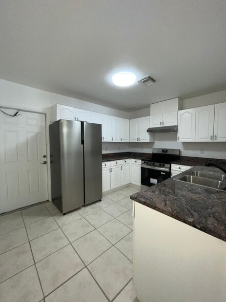 Primary Photo - 1010-1012 NW 3rd Ave