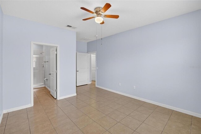 Building Photo - 11528 Southern Creek Dr