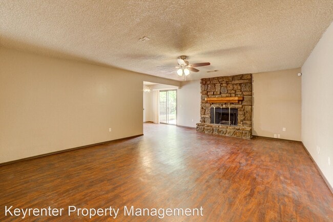 Building Photo - 3 br, 2 bath House - 8710 N 121st E Ave