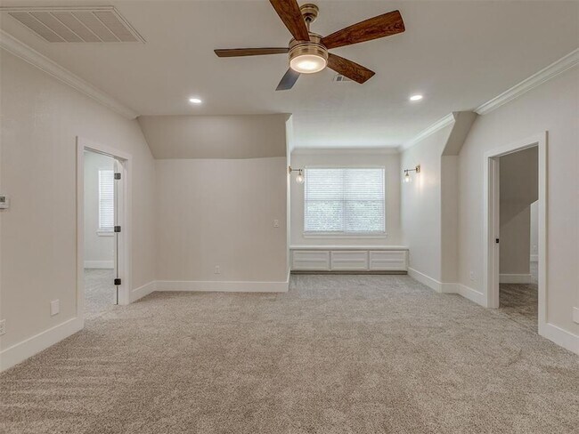 Building Photo - 4300 High Range Ln