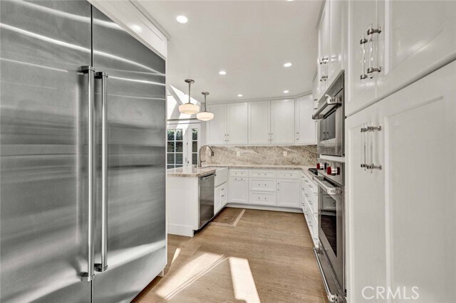 Building Photo - 9809 Red River Cir