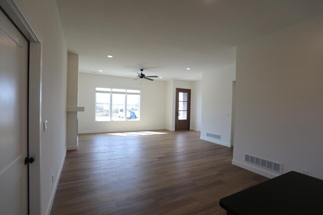 Building Photo - 4413 Royal County Rd
