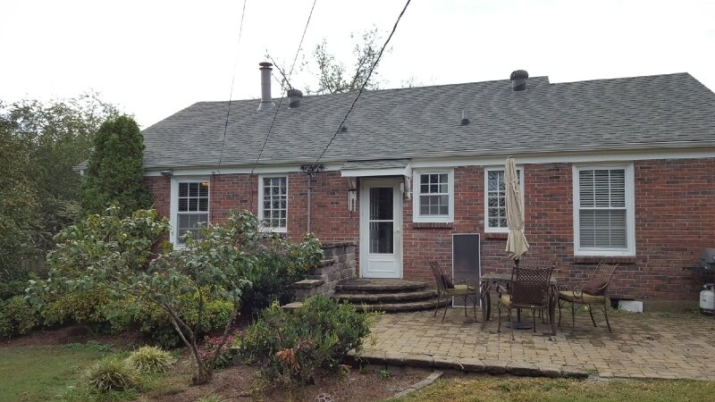 Building Photo - 5552 Kendall Dr