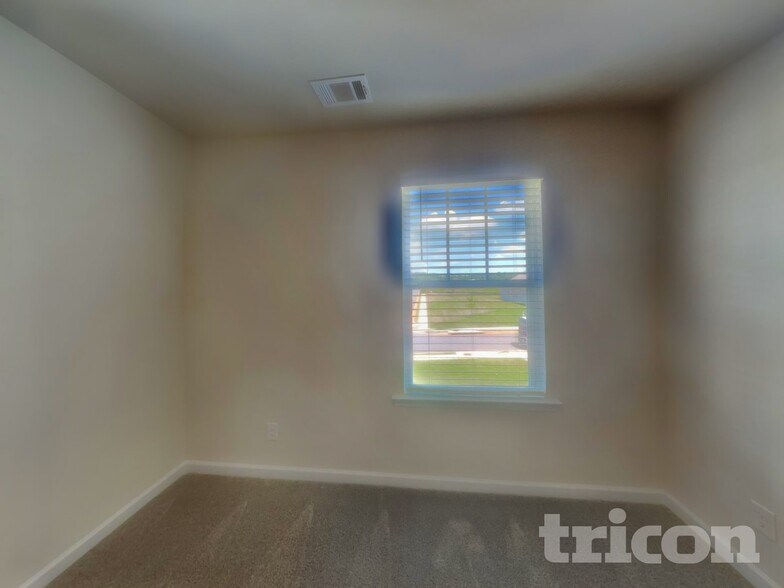 Building Photo - 259 Oliver Dr