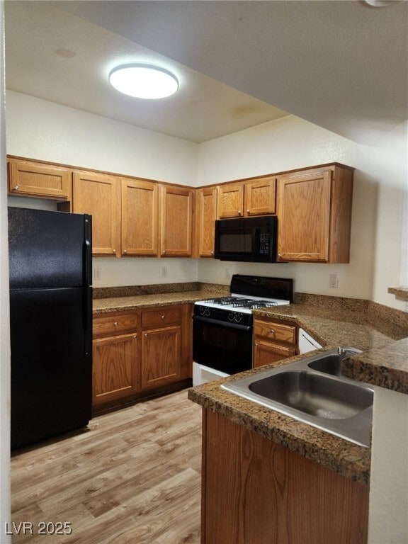 Building Photo - 5855 Valley Dr