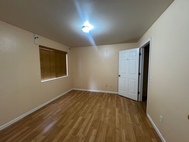 Building Photo - Clean & Comfortable 2 Bed / 1 Bath Condo – Central Sparks – $1,550/mo *Lesley Reilly Property*
