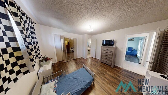 Building Photo - 1317 Piedmont Dr