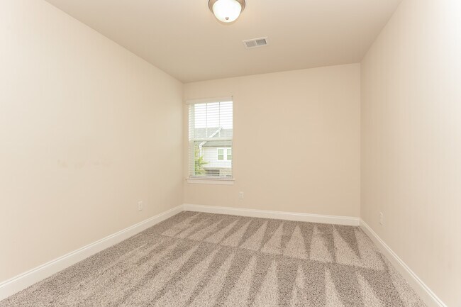 Building Photo - 807 Arrington Wy