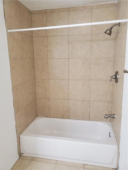 Building Photo - 4208 Duval Rd