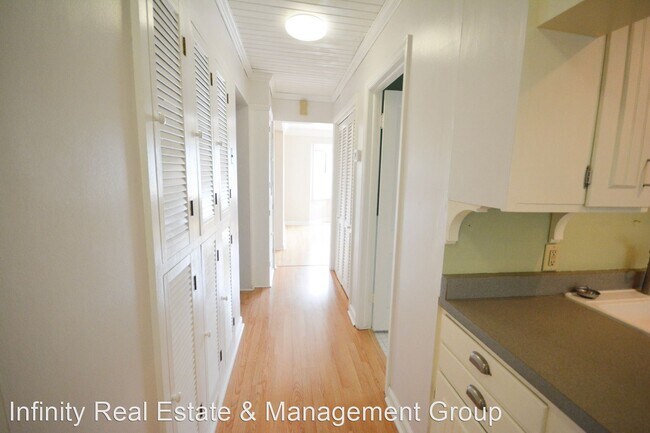 Building Photo - 4 br, 2 bath House - 1531 6th St SW