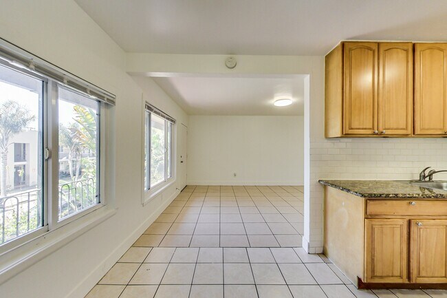 Floorplan - 1732 27th Avenue