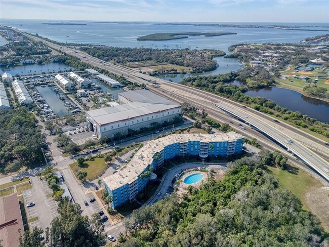 Building Photo - 3315-3358 58th Ave S