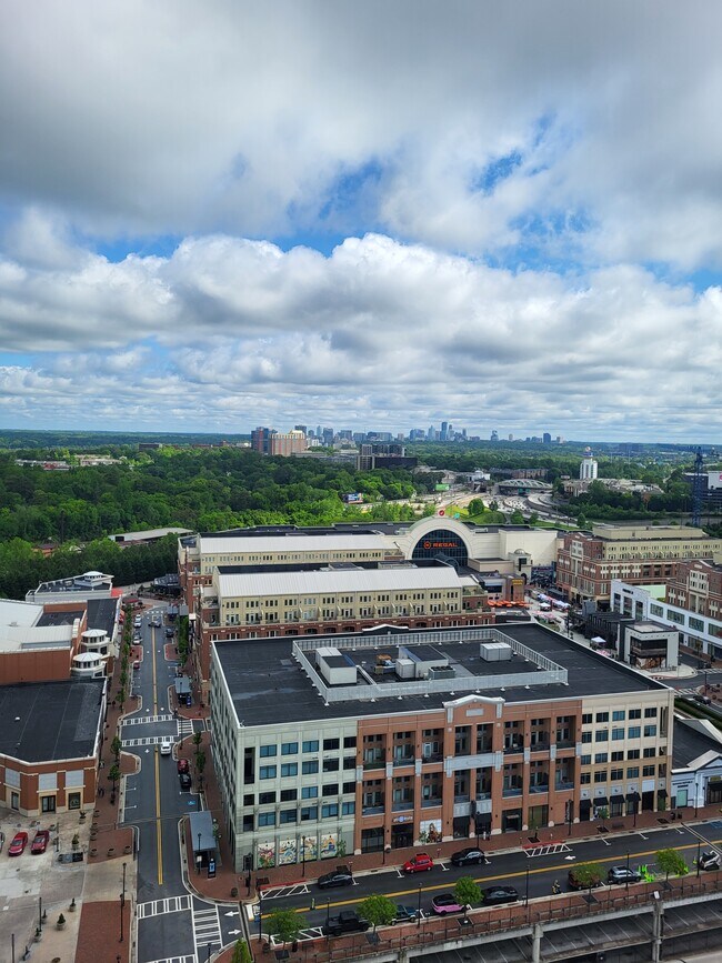 Building Photo - 270 17th St NW