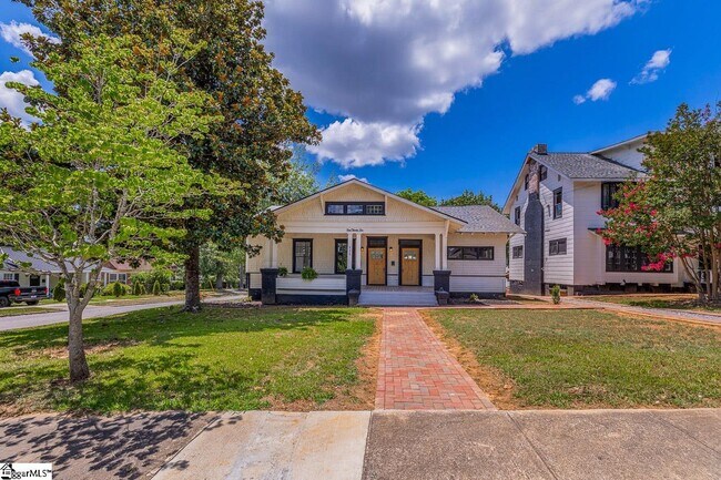 Building Photo - 536 Peronneau St