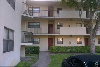 Building Photo - 3396 Foxcroft Rd