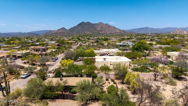 Building Photo - 6604 E Dove Valley Rd
