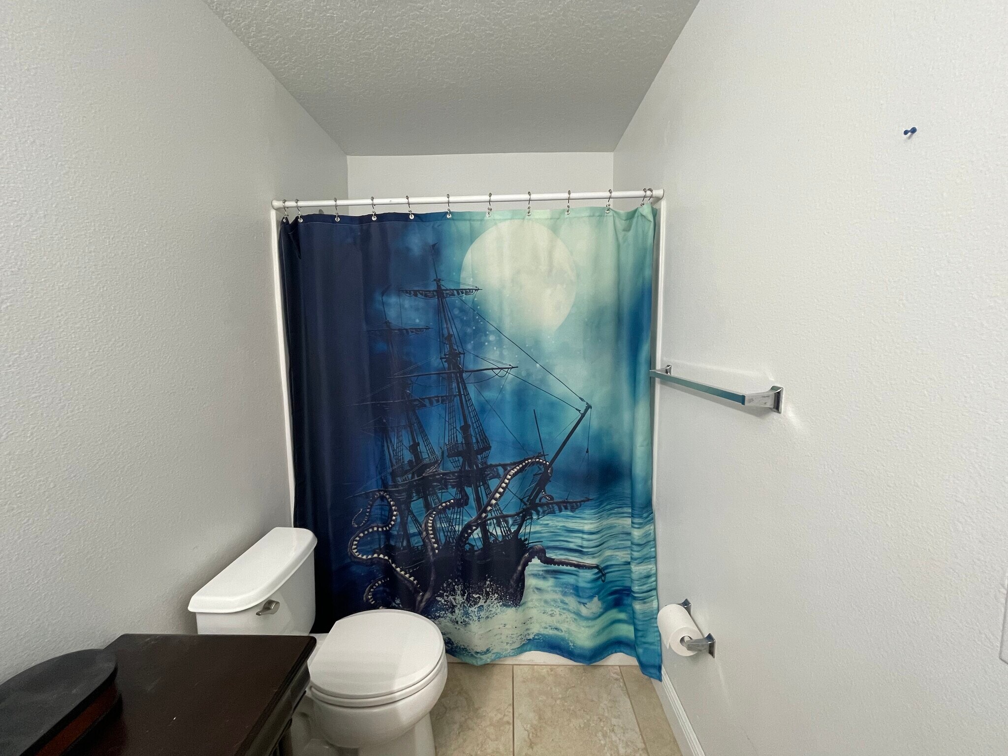 Building Photo - 2452 Hassonite St