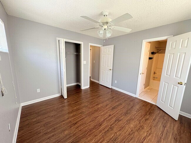Building Photo - 2486 Nugget Ln