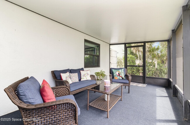 Building Photo - 127 Harmony Pl