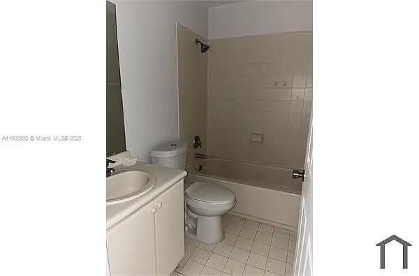 Building Photo - 2704 SE 15th Pl