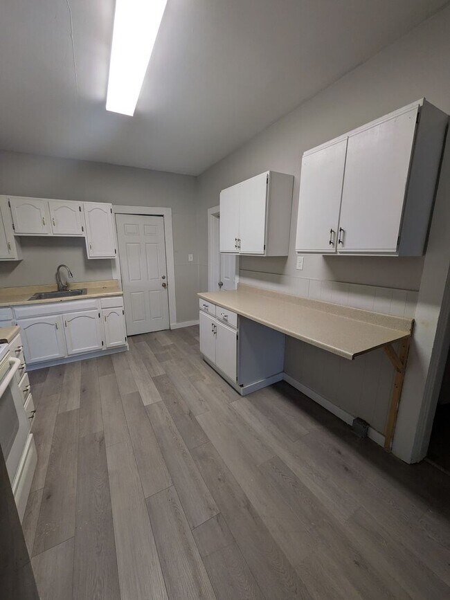 Building Photo - 452 St Frances Cabrini Ave