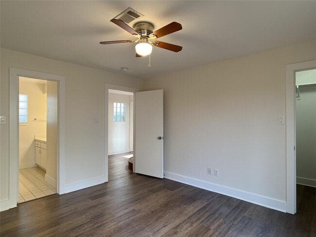 Building Photo - 5899 Fairdale Ln