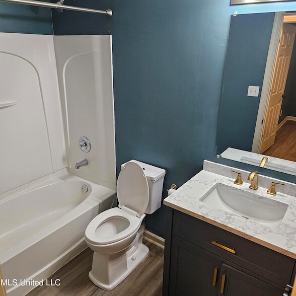 Building Photo - 8349 Regal Bend Dr