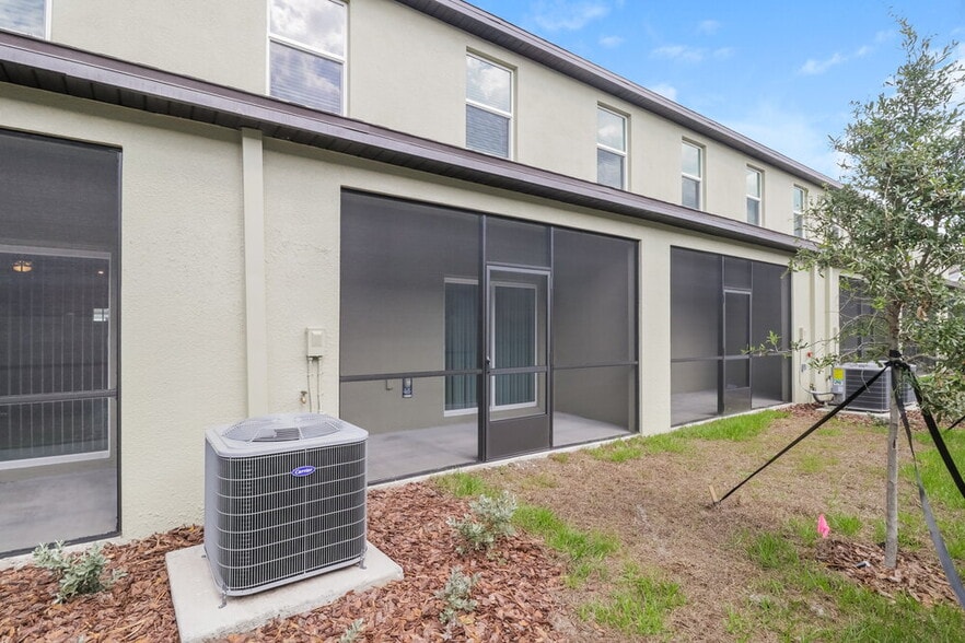 Building Photo - 2149 Great Sapphire Ln