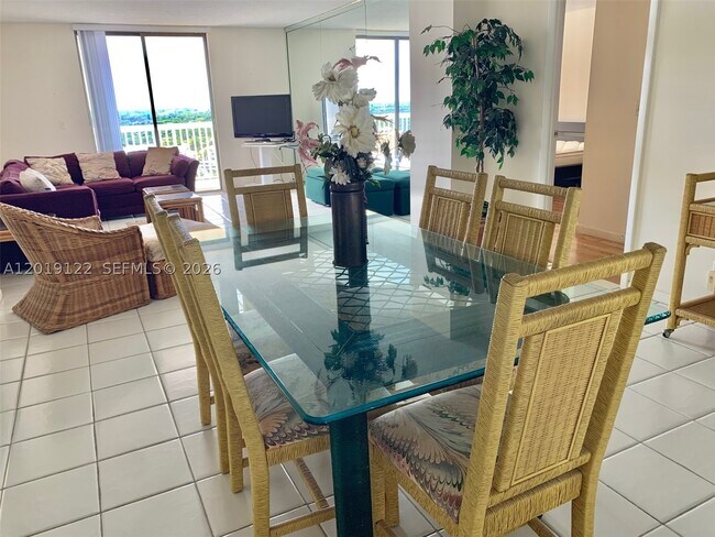 Building Photo - 1500 S Ocean Dr