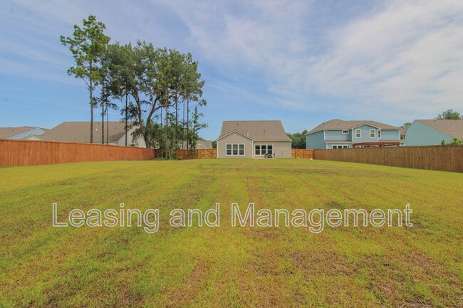 Building Photo - 2066 Cousteau Ct
