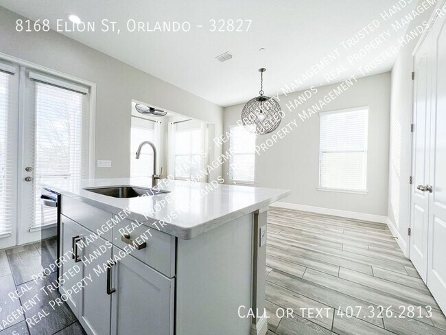 Building Photo - Luxury 4-Bedroom Townhome in Laureate Park...