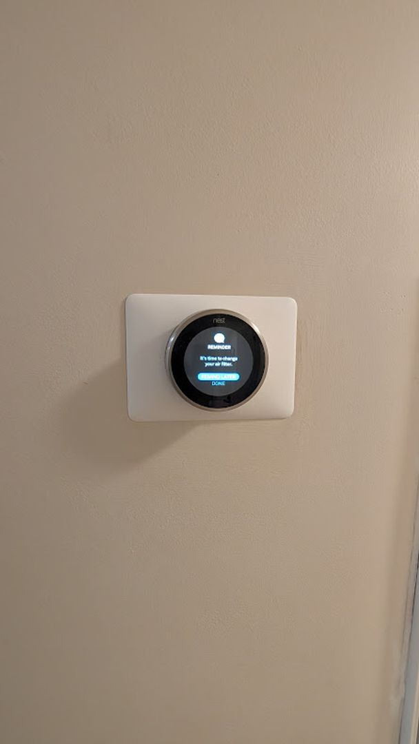 Building Photo - 2 bedroom 1 bath home near Lake Julian in Arden, convenient location.