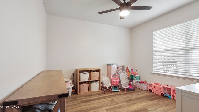 Building Photo - 5044 Rivergrass Dr