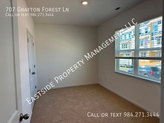 Building Photo - 707 Grafton Frst Ln