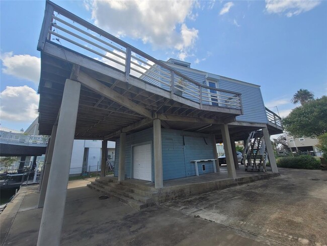 Building Photo - 164 Bora Bora Dr