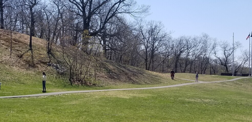 Walking trail at Fellsmere - 23 Desmond Rd