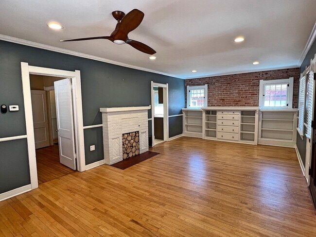 Building Photo - 3165 W 36th Ave