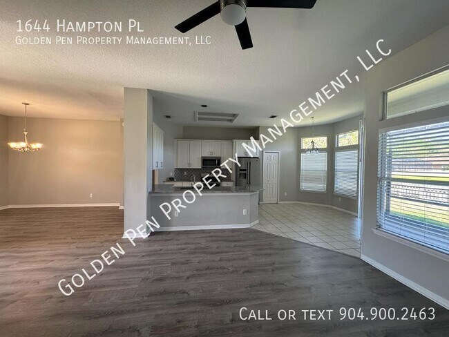 Building Photo - 1644 Hampton Pl
